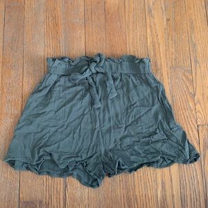 Juniors flowy shorts